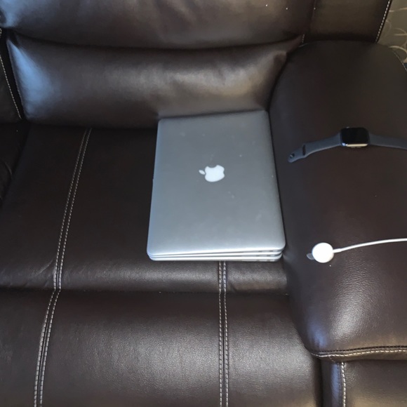 Computer/Laptop - Picture 3 of 3